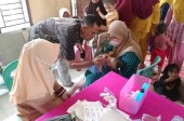 Berantas Polio, Pemdes Sekayan Laksanakan Imunisasai Polio bagi Balita