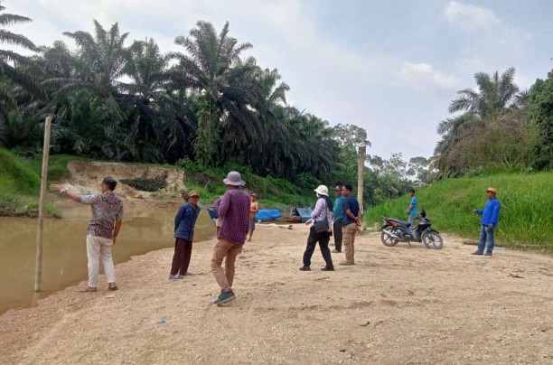 Dugaan Pencemaran Lingkungan terjadi di sungai Keritang